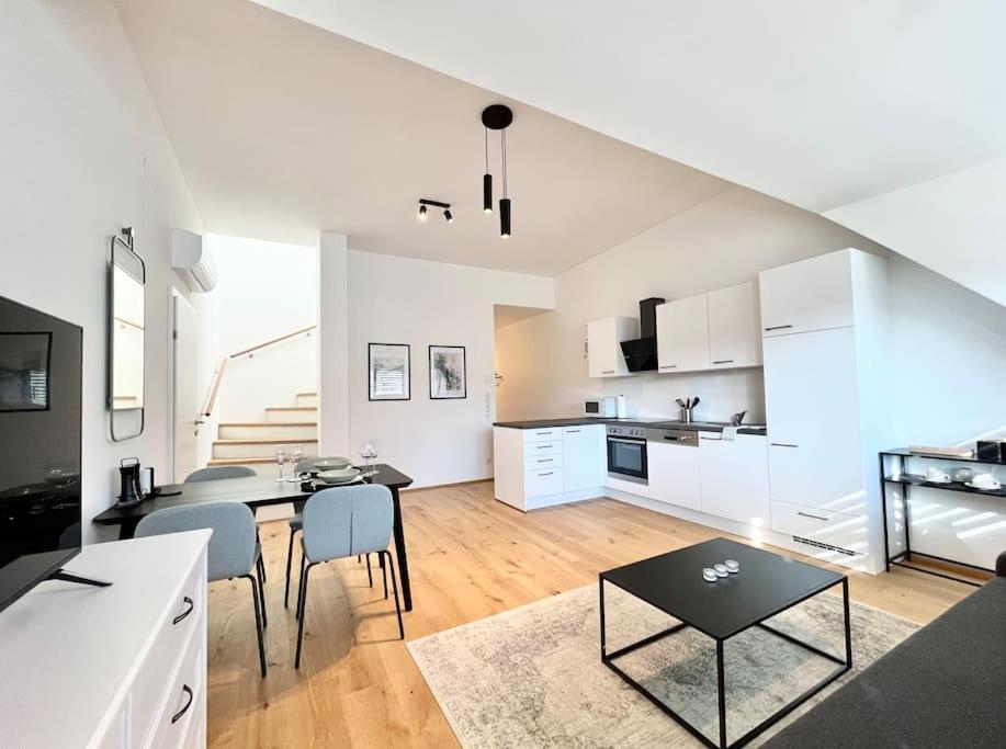 Orestaliving - Penthouse In 1020 Vienna Esterno foto